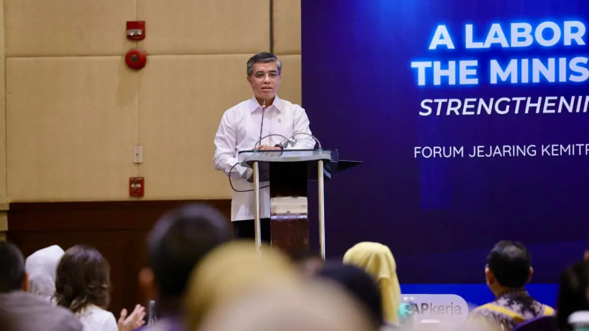  Menteri Ketenagakerjaan (Menaker), Yassierli, menegaskan bahwa pemerintah terus menyiapkan langkah-langkah cepat untuk memastikan kesempatan kerja di Indonesia tetap terbuka lebar.  (Foto Kemnaker) 