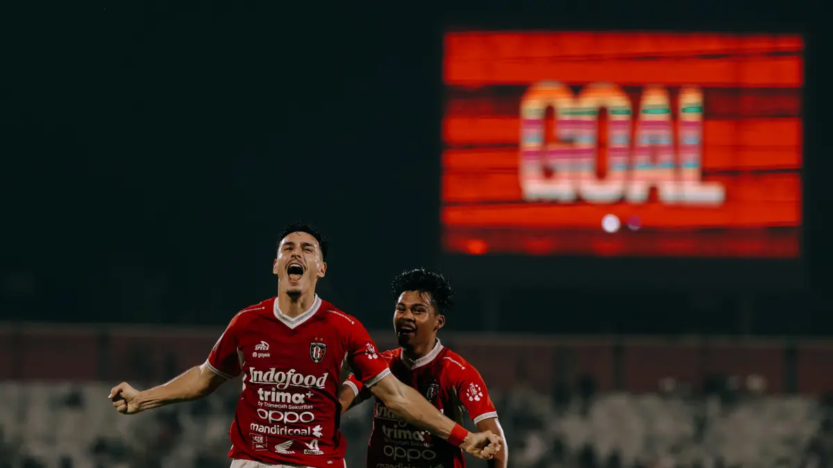 Bek Bali United FC, Joao Ferrari merasa bahagia atas kemenangan penting Serdadu Tridatu atas Malut United FC hari Minggu (19/4) malam.  (Foto Bali United) 
