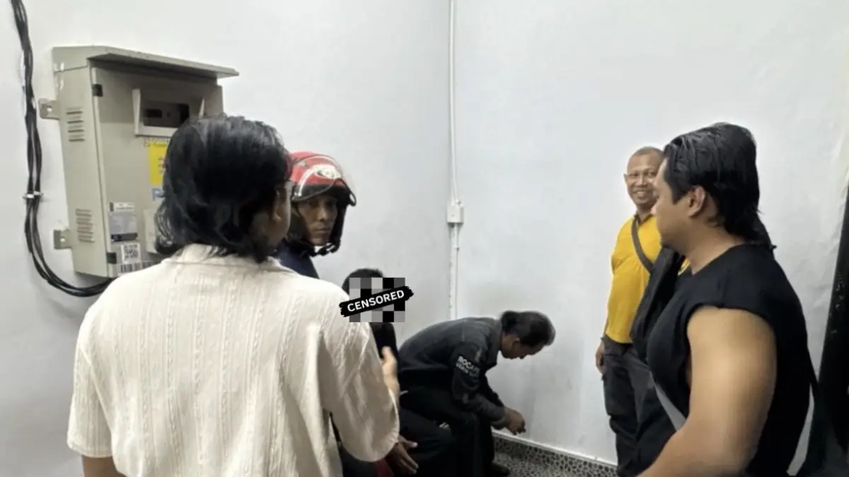 Kedua pelaku pasrah saat ditangkap setelah terbukti melakukan pencurian di salah satu toko modern berjejaring yang ada di Jalan Veteran Amlapura.(Foto Istimewa) 