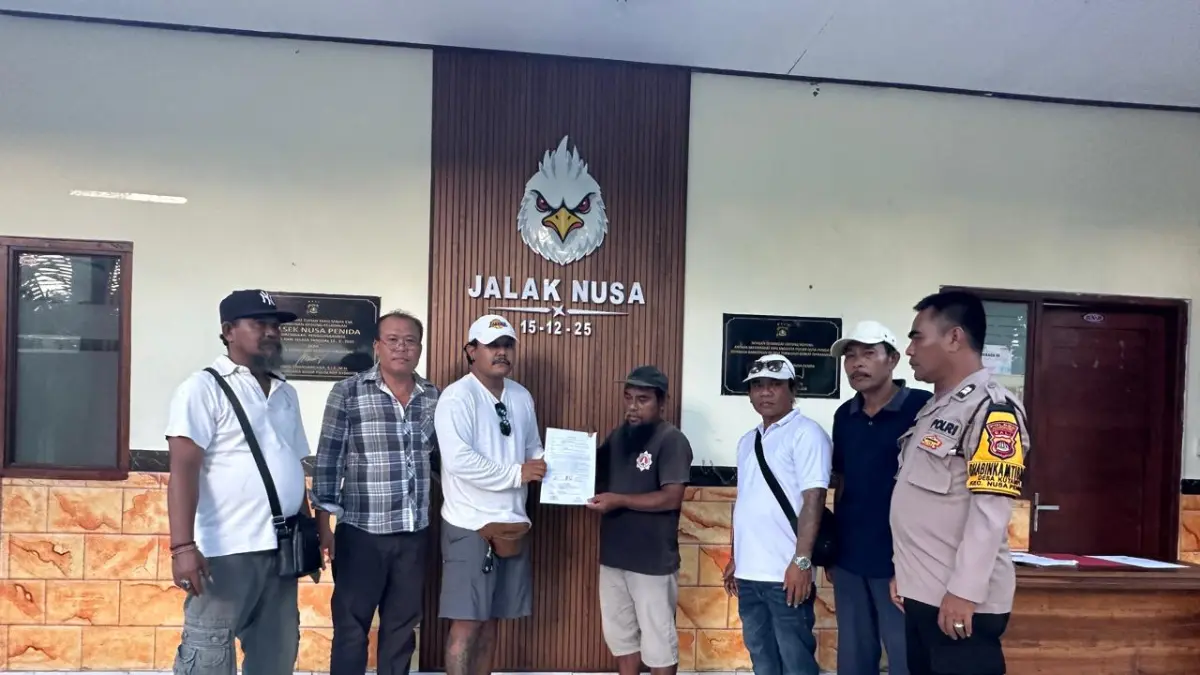 Polsek Nusa Penida memfasilitasi mediasi kasus penganiayaan yang melibatkan sejumlah anak di bawah umur, berlangsung di Aula Polsek Nusa Penida, Jumat (24/4). (Foto Polsek Nusa Penida) 