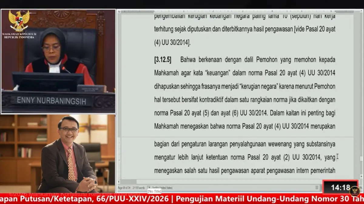 Suasana sidang pembacaan putusan MK yang digelar secara daring. Perbekel Desa Kukuh Marga, Tabanan, I Nyoman Widhi Adnyana yang menggugat uji materi ke MK bersama tujuh pemohon lain dari akademisi Undiknas. (Istimewa) 