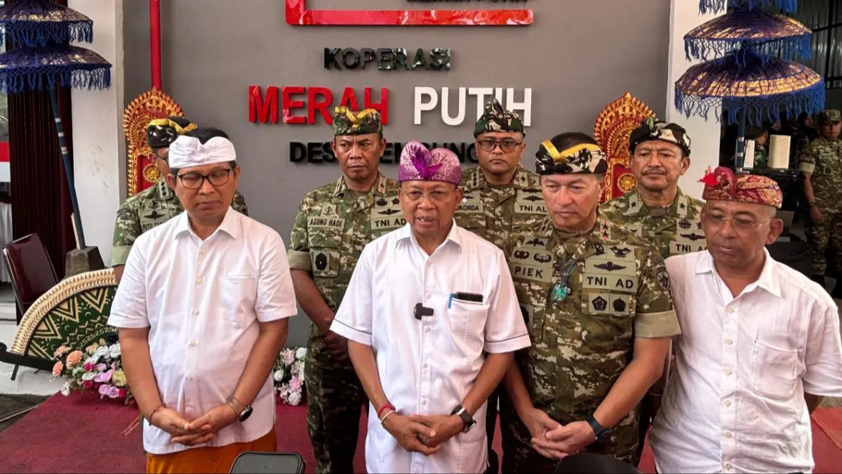 Peresmian Operasional Koperasi Desa/Kelurahan Merah Putih (KDKMP) secara serentak di seluruh Indonesia. Gubernur Bali, Wayan Koster, turut hadir mewakili provinsi di lokasi pusat peresmian wilayah Bali, yakni di KDKMP Desa Sembung, Kecamatan Mengwi, Kabupaten Badung, Sabtu (16/5) lalu. (Istimewa)
