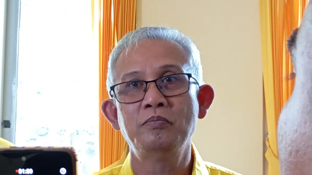 Wakil Ketua II DPRD Provinsi Bali, IGK Kresna Budi, memberikan pernyataan menyoroti kinerja Pansus TRAP yang dinilai belum menyentuh persoalan krusial bagi masyarakat. (Foto Junior)&nbsp;

&nbsp;