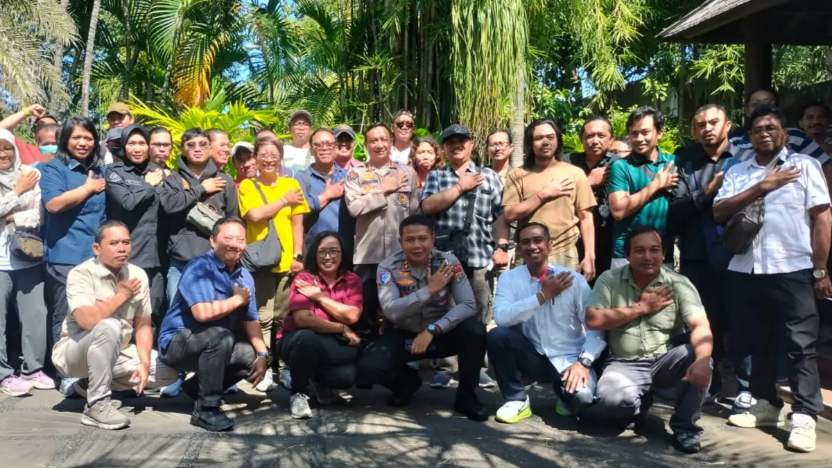 Polda Bali terus memperkuat kemitraan dengan insan pers melalui kegiatan Media Gathering 2026 yang digelar di Restaurant IBC, Renon, Denpasar, Kamis  kemarin. (Foto Adrian Suwanto) 