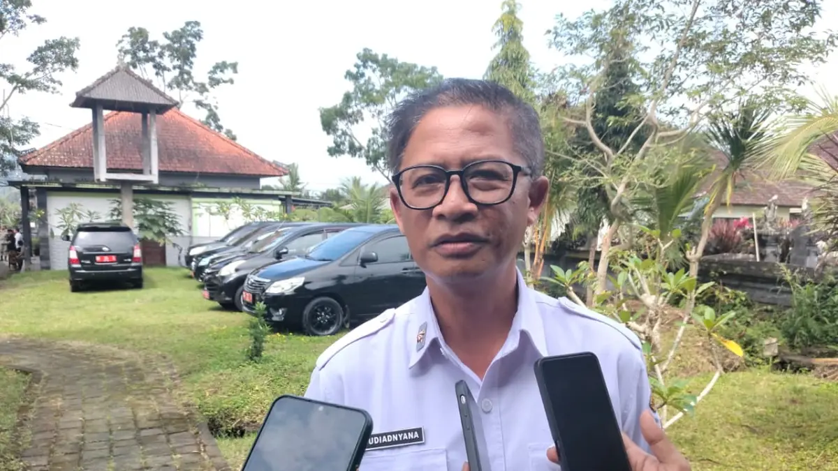 Kepala Dinas Pendidikan, Pemuda dan Olahraga (Disdikpora) Karangasem, I Gusti Bagus Budiadnyana, (Foto zulfika rahman) 