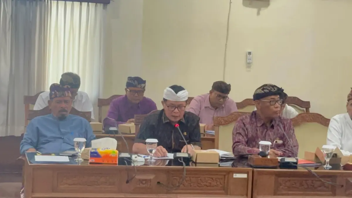 Rapat Dengar Pendapat (RDP) dan pendalaman materi yang digelar di Ruang Rapat Gabungan Lantai III DPRD Provinsi Bali, Kamis (16/7/2026) kemarin. (Istimewa) 