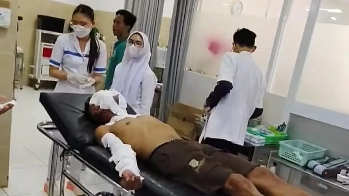 Perayaan Hari Koperasi Nasional (Harkopnas) ke-79 di Balai Budaya Ida Dewa Agung Istri Kania, Klungkung, Minggu (19/7), diwarnai insiden ledakan puluhan balon gas yang mengakibatkan 11 orang mengalami luka bakar. (Istimewa) 
