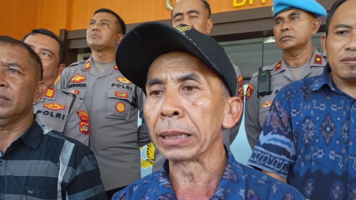 Perbekel Desa Sidetapa, I Made Sutama. (Foto Junior)

&nbsp;