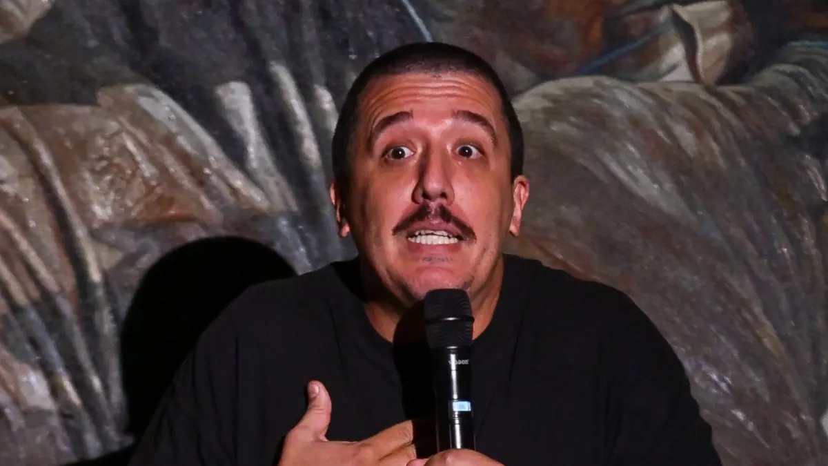 Christian Giacobbe saat menggelar Thursday Comedy Jam di Seminyak, Kuta, Kamis (13/7) malam. (Istimewa)