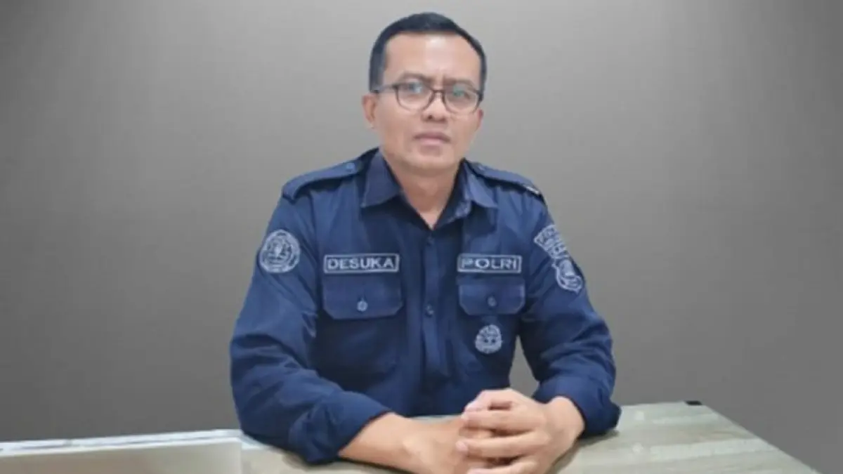 Kasi Humas Polres Kawasan Bandara I Gusti Ngurah Rai Ipda I Gede Suka Artana, SH., memberikan keterangan terkait penyelidikan dugaan ancaman bom.(Istimewa)