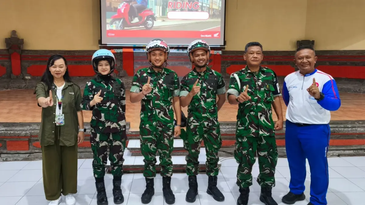 Kegiatan pelatihan keselamatan berkendara diikuti 114 prajurit Kodam IX/Udayana se-Garnisun Denpasar, Kamis (20/8) lalu. (Istimewa)
