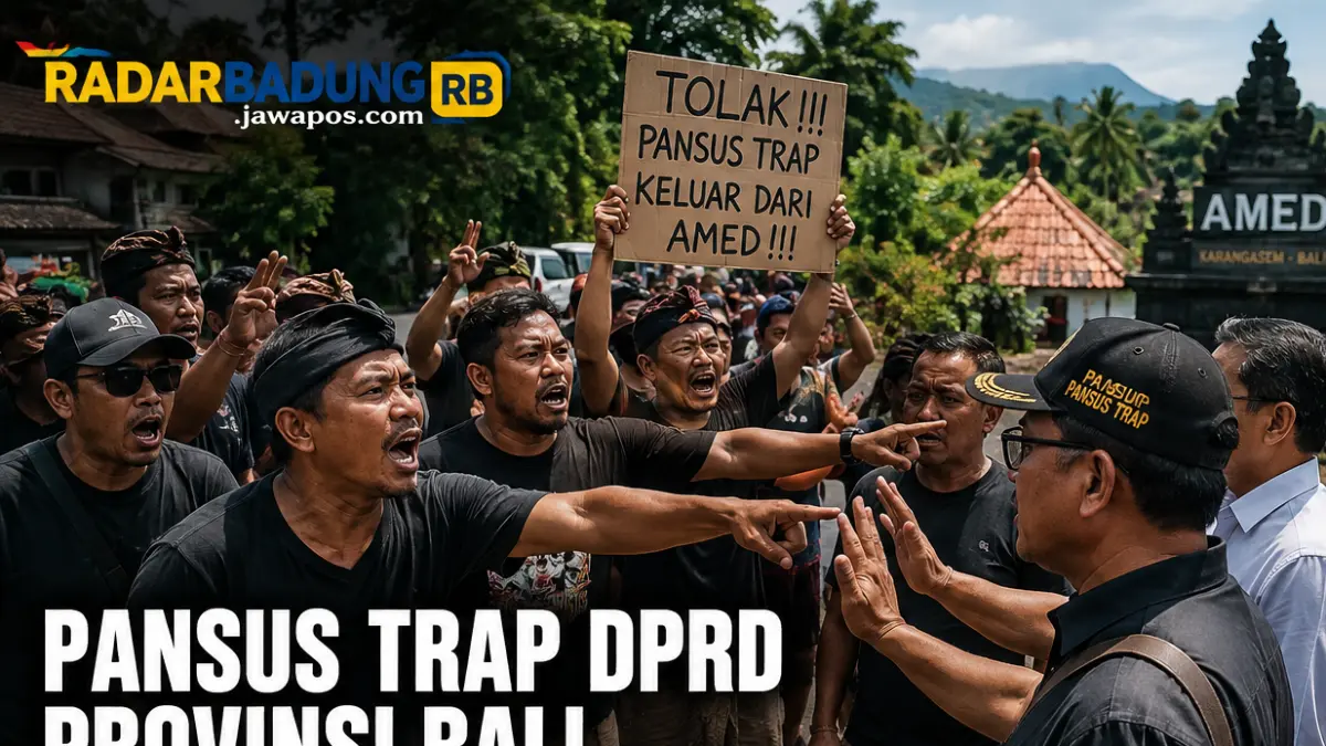 Pansus TRAP DPRD Provinsi Bali diusir warga di Amed Karangasem,kemarin. (Ai)