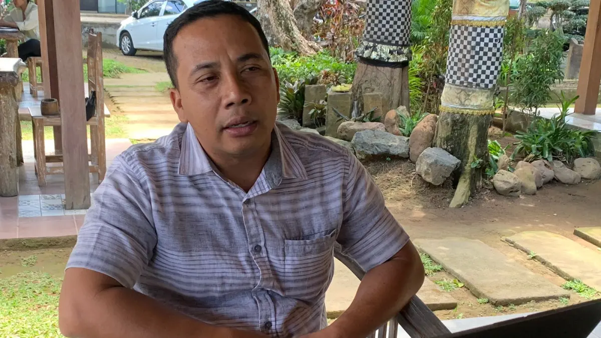 Penasehat hukum pemilik lahan,  I Nengah Jimat, menyatakan keberatan atas kehadiran Komisi I DPRD Bali di lokasi sengketa tanpa pemberitahuan sebelumnya.(Istimewa)