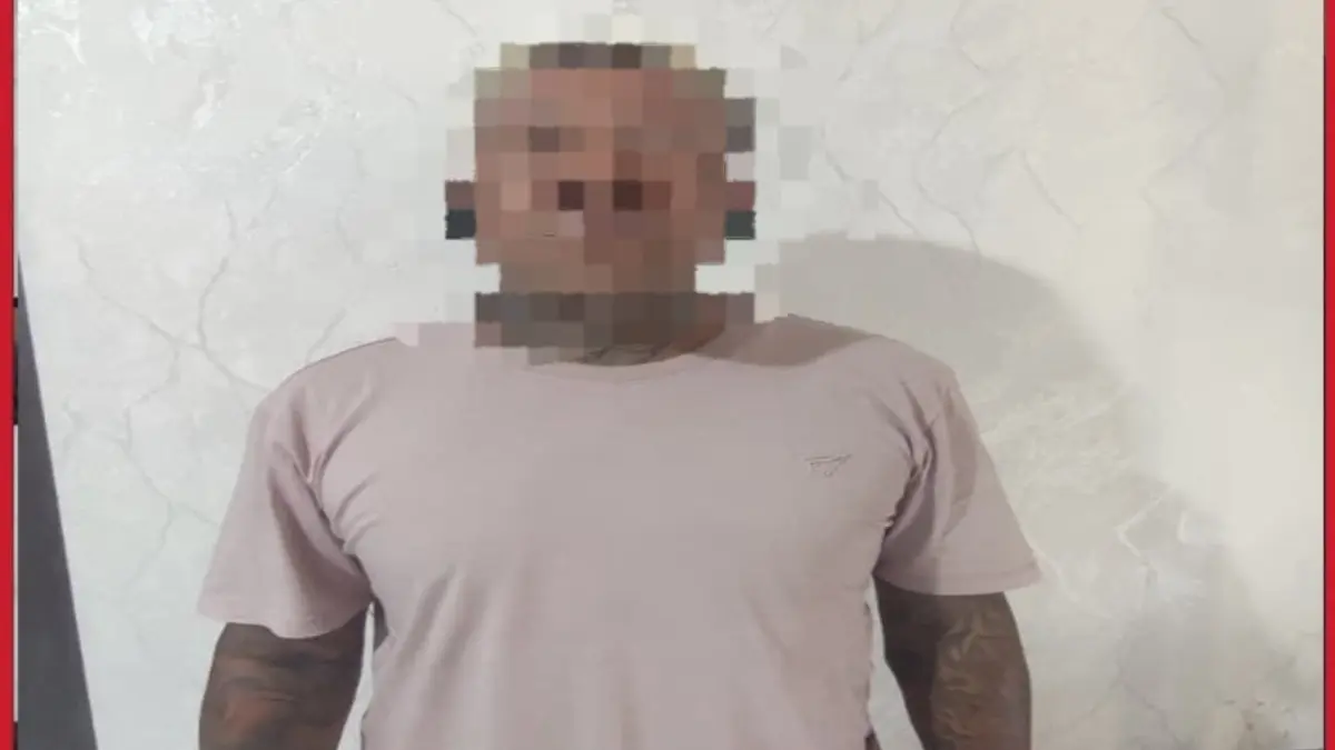 Pelaku perusakan kantor PDAM di Kintamani saat diamankan polisi. (Foto Humas Polres Bangli)