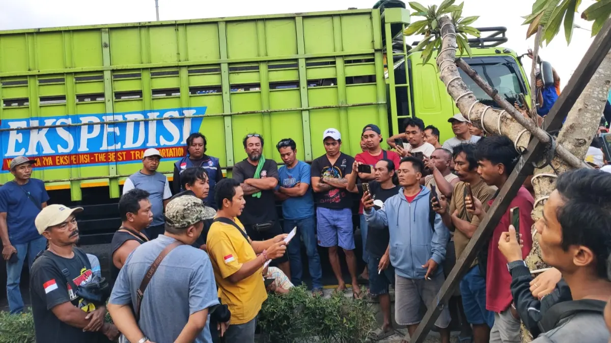 Rapat koordinasi menyikapi protes para sopir logistik di Pelabuhan Gilimanuk.(Istimewa)