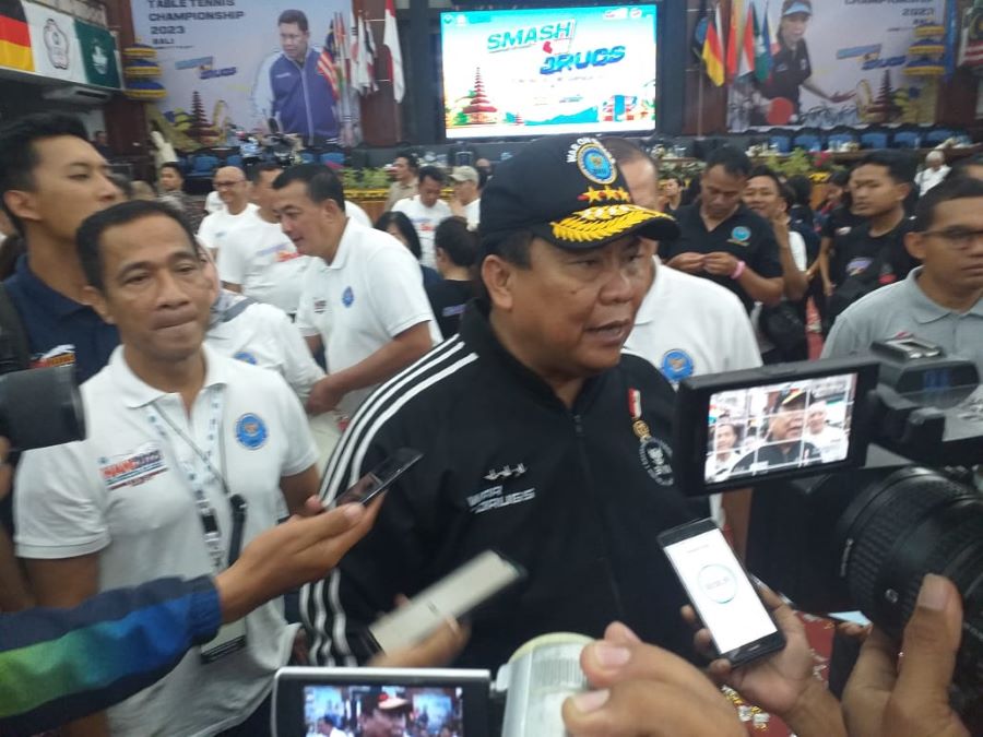 MARABAHAYA NARKOBA: Kepala Badan Narkotika Nasional (BNN) KomjenPol Petrus Reinhard Golose