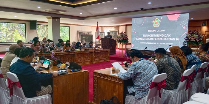 Pihak Kementrian Perdagangan Republik Indonesia melakukan evaluasi Pasar Tematik Ubud.