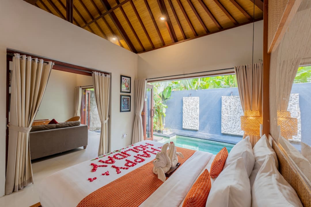 HAPPY HOLIDAY: Rayakan Moment Liburan di Bali Bersama Legian Kriyamaha Villa yang Bikin Ketagihan. (Inivie)
