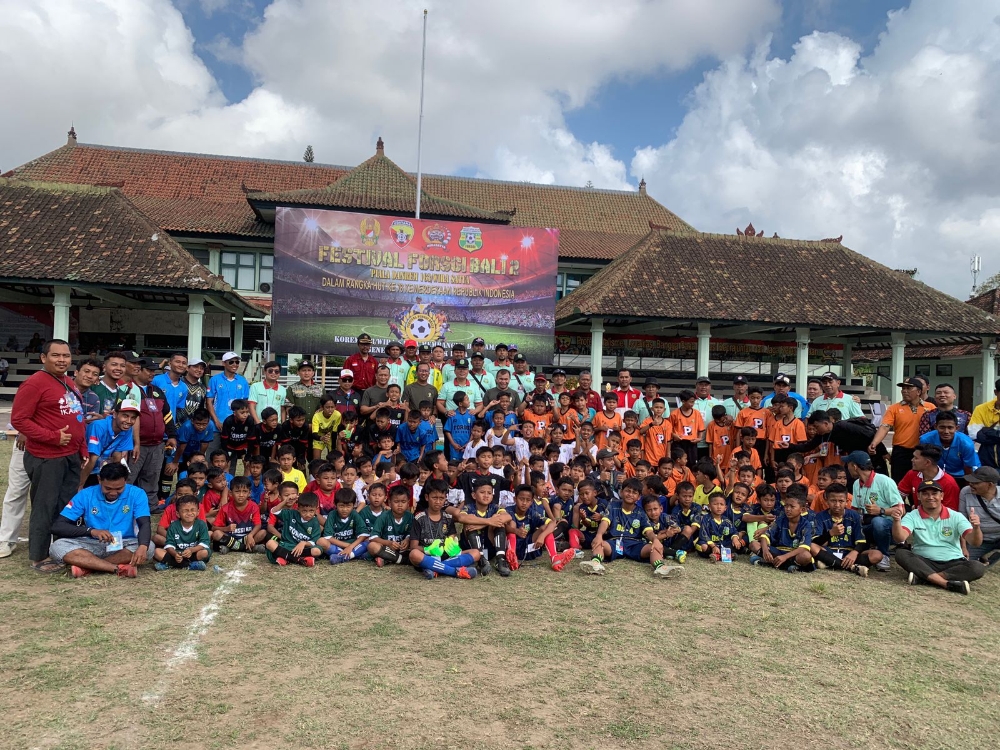 KU: Peserta Festival FORSGI Bali Ke-2 Piala Bergilir Danrem 163/Wira Satya di Lapangan Korem 163/Wira Satya, Denpasar (6/8/2023). (MAULANA SANDIJAYA/RADAR BALI)