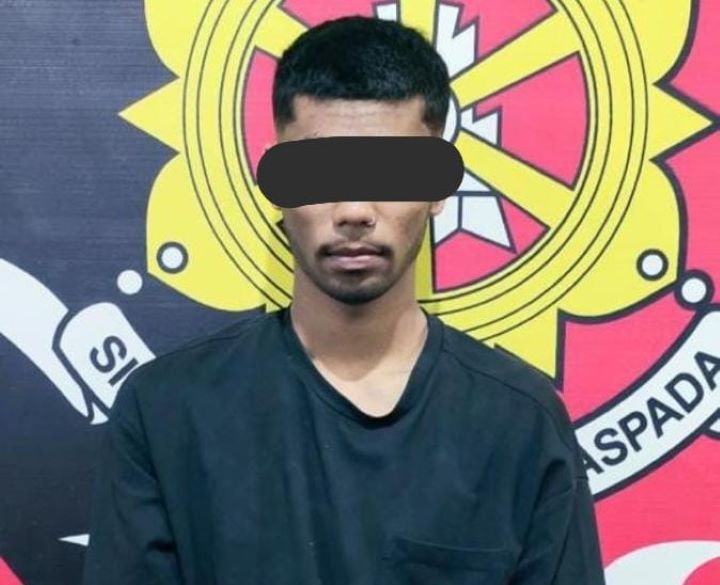DICIDUK: Wangkadas Dever, pelaku dugaan perkosaan atas cewek asal Brasil ditangkap polisi saat sembunyi dui Pasuruan Jatim.