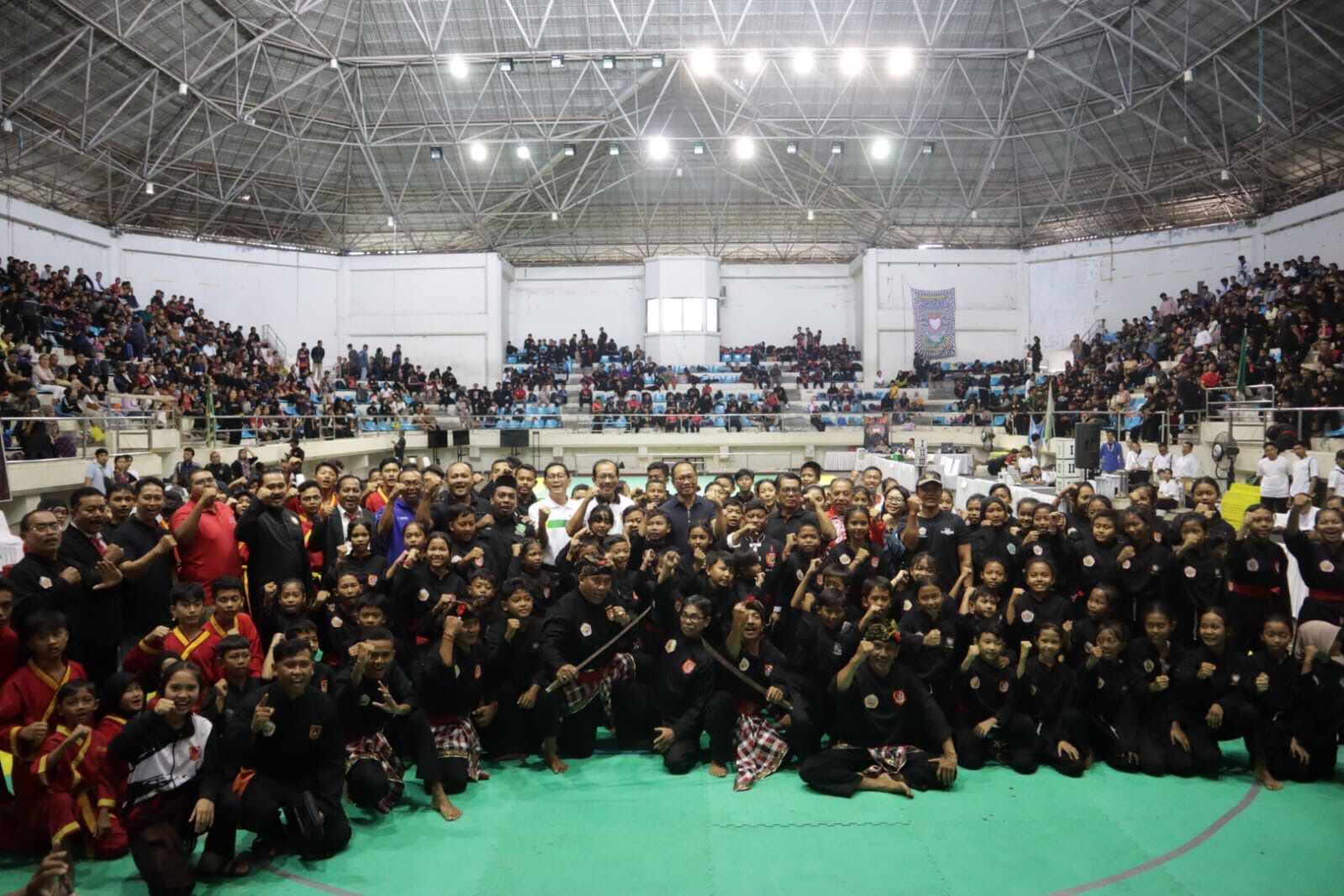SPORTIF: Wabup Badung I Ketut Suiasa sekaligus Ketua IPSI Bali membuka secara resmi IPSI Bali Championship 2023, bertempat di GOR Lila Bhuana, Denpasar, Jumat (25/8/2023).