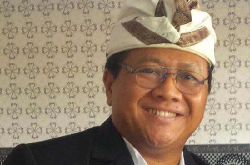 SURVEI KECIL-KECILAN : Ida Bagus Raka Suardana, Dekan Fakultas Ekonomi dan Bisnis (FEB) Undiknas Denpasar.(istimewa)