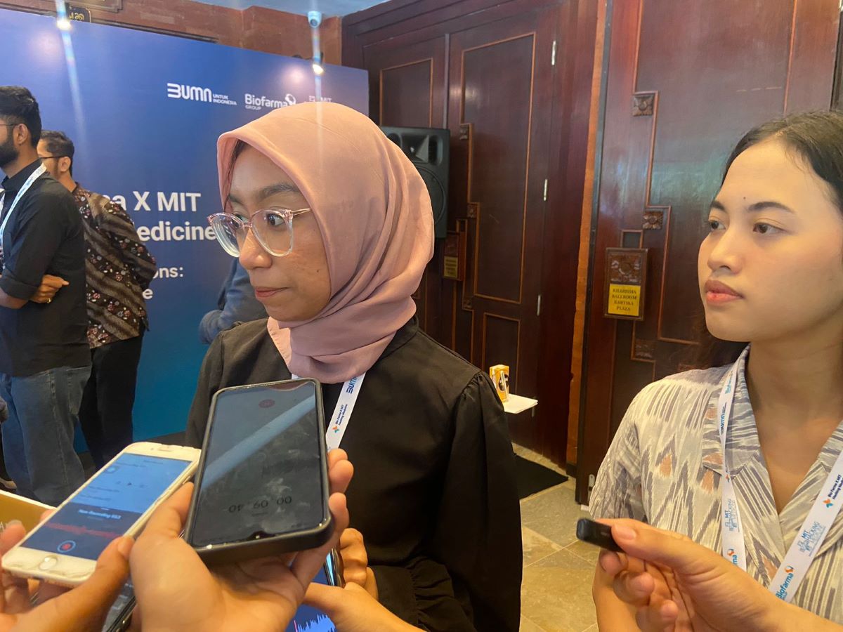 OBAT KANKER: Anis Rohmasari,  salah seorang peserta terbaik yang mendapatkan golden ticket untuk berangkat  ke Grand Hackathon di Boston USA