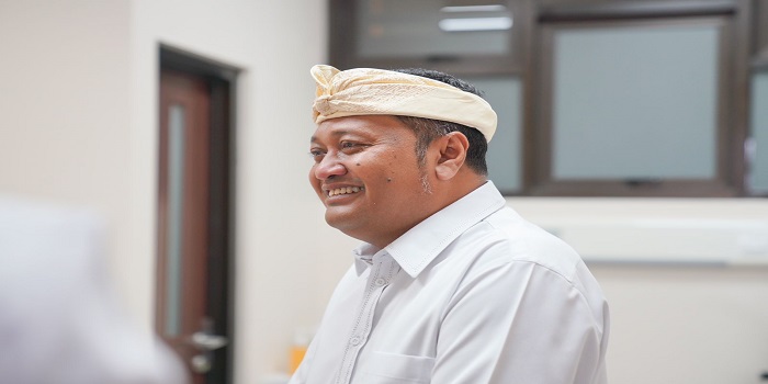 Bupati Gianyar, I Made Mahayastra.