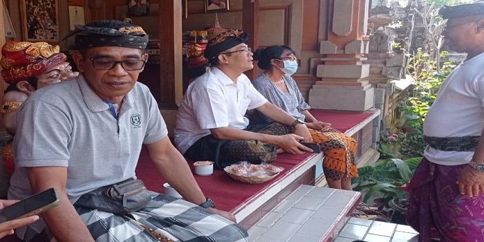 Suasana kediaman korban I Wayan Aris Setiawan, dalah satu korban lift ambrol di Ayuterra Resort, desa Lodtunduh, Ubud, Gianyar.