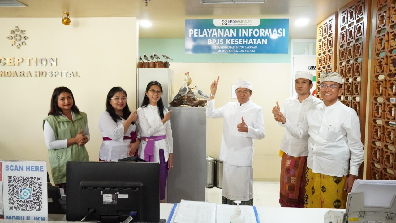 PELAYANAN PRIMA: BPJS Kesehatan resmi memperkenalkan inovasi terbaru melalui Loket Pelayanan Informasi BPJS Kesehatan dan Portal Quick Response (POROS). (RADAR BALI PHOTO)