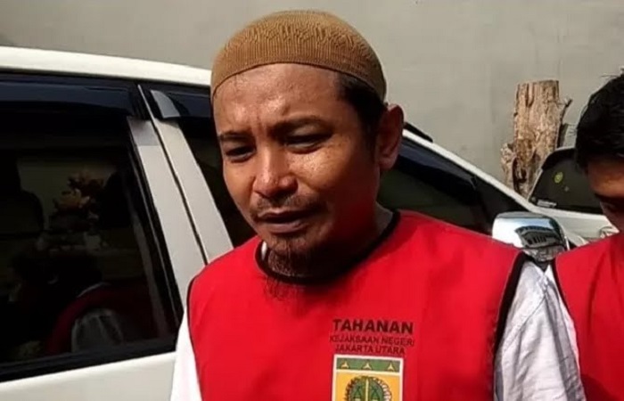 Eks vokalis band Zivilia, Zulkifli alias Zul Zivilia.