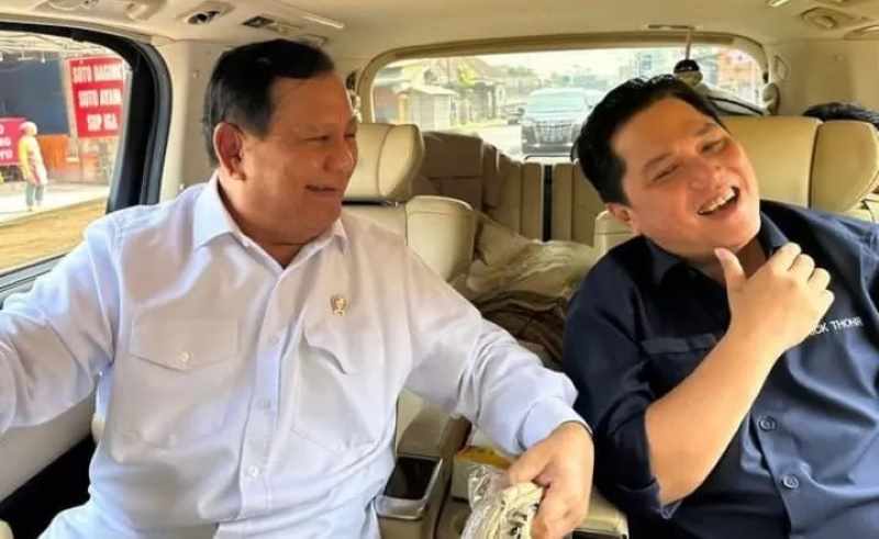 TAMPAK AKRAB : Erick Thohir mengunggah foto dirinya bersama dengan Prabowo Subianto, yang disertai dengan caption Selamat ulang tahun. (foto : Instagram Erick Thohir)