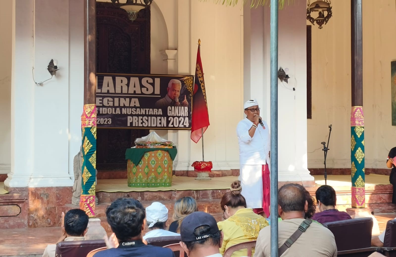 PRO GANJAR - MAHFUD: Deklarasi PREGINA (Presiden Ganjar Idola Nusantara) di Puri Gerenceng