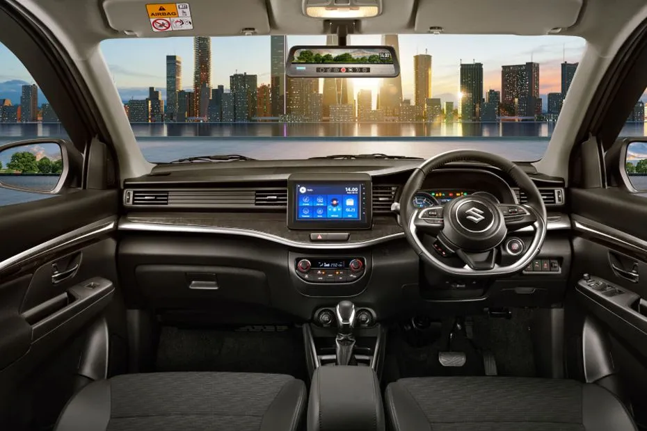 CANGGIH: Fitur-fitur mobil Suzuki yang perlu dipahami oleh pengemudi pemula sebelum test drive.