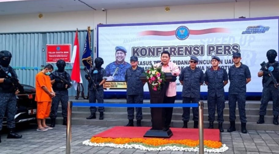 TANGKAPAN BESAR: Kepala BNN  Komjen Petrus Petrus Reinhard Golose saat jumpa pers TPPU Narkotika, Jumat 5 Mei 2023.