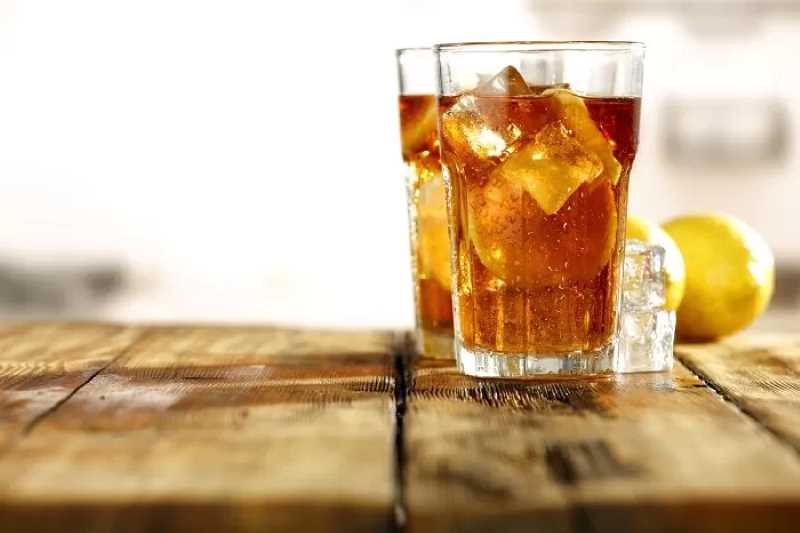 BANYAK MANFAAT : Minuman teh sangat bagus bagi kebugaran. (Shutterstock/jawapos.com)