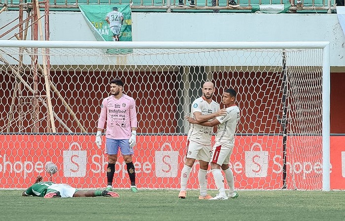 Bali United berhasil membawa pulang tiga poin setelah mengalahkan PSS Sleman.