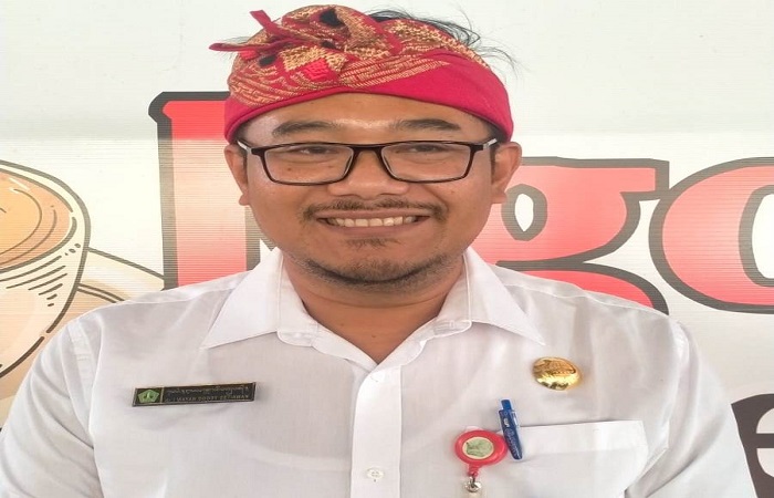 Direktur RSUD Singasana Nyitdah dr Dody Setiawan membenarkan pasien bertambah dan kekurangan bed.