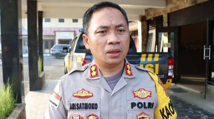 CUKUP BUKTI: Kapolres Mabar AKBP Ari Satmoko, S.H., S.I.K., M.M.