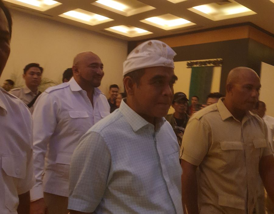 WAJIB MENANG: Sekjen Partai Gerindra Ahmad Muzani saat bertemu para caleg dan instruksikan menang di dapil masing-masing.