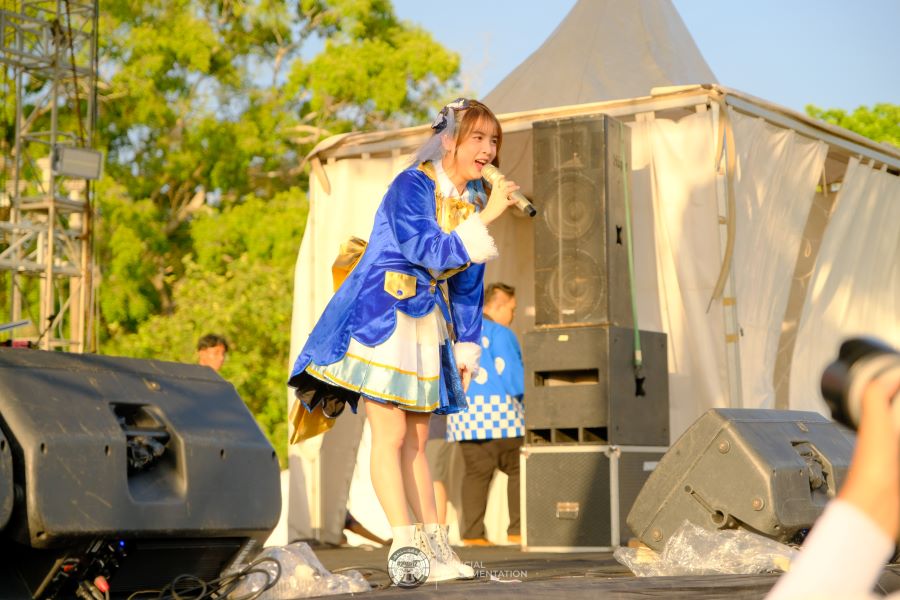 HEBOH: Cosplayer nasional Elaine saat tampil di panggung D