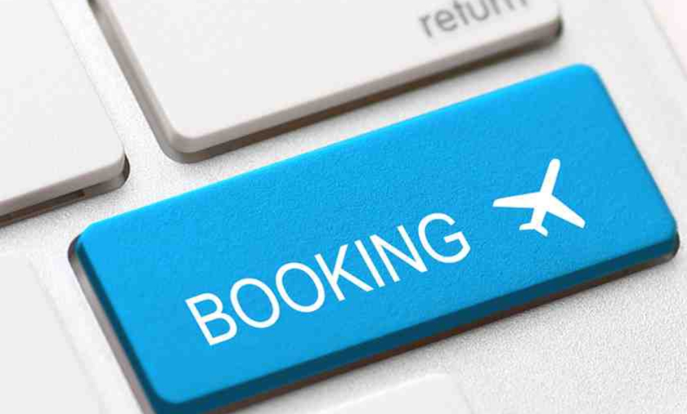 PERJALANAN: Untuk ke Solo, anda bisa beli tiket pesawat melalui Traveloka. (Traveloka)