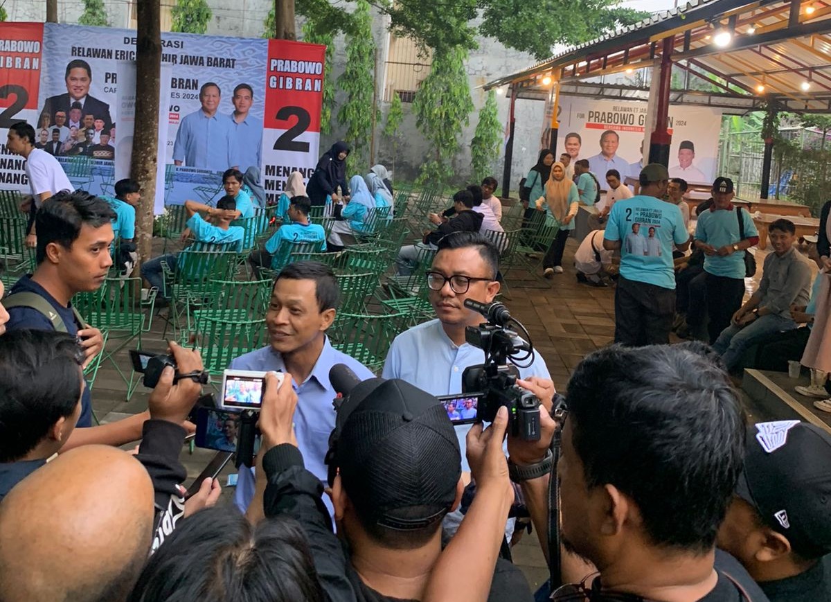 CERDAS: Gabungan simpul Relawan Erick Thohir Jawa Barat menjatuhkan dukungan kepada paslon Prabowo - Gibran (23/12/2023)