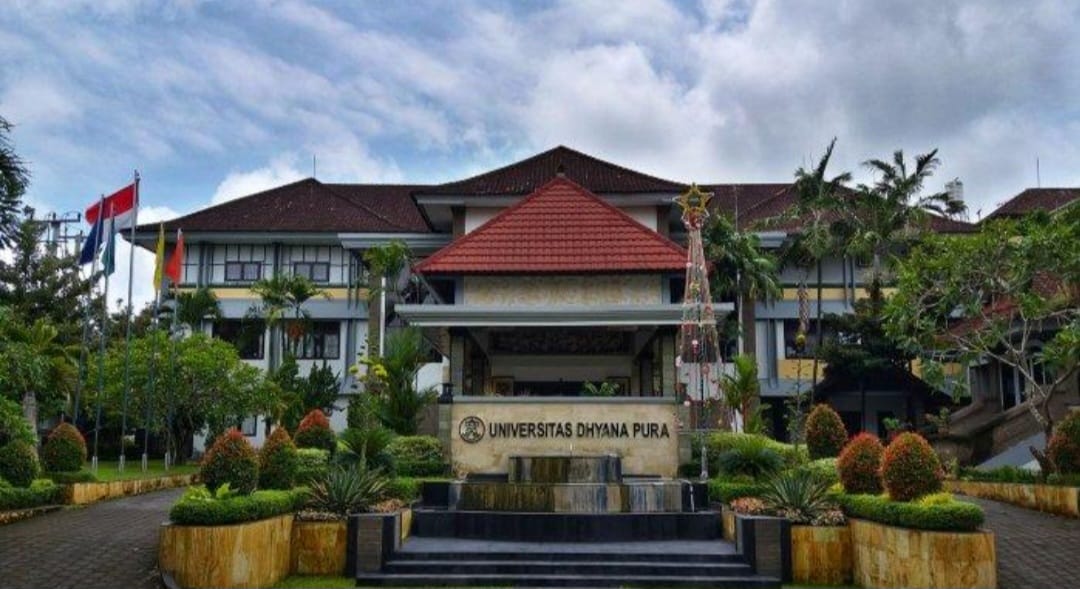 AUTOPILOT: Gedung Universitas Undhira, beralamat di Jalan Padang Luwih, Dalung, Kabupaten Badung, akan mengalami kerugian