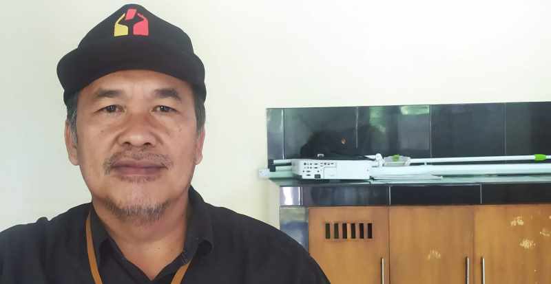 BEBERKAN KONDISI JELANG PEMILU: Ketua Bawaslu Jembrana Made Widiastra. (m.basir/radar bali)