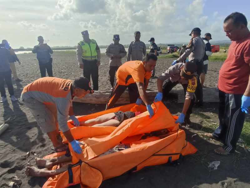 MENGAGETKAN : Temuan jenazah pasutri di Pantai Gunaksa, kawasan Pusat Kebudayaan Bali, Dawan,Klungkung. (foto:Istimewa)