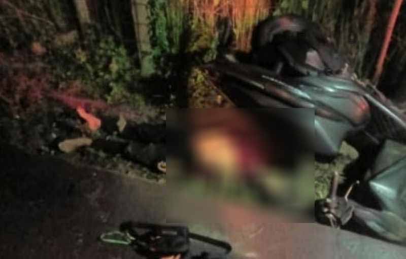 NAHAS :  Wahyu Kawirian meninggal akibat kecelakaan di Jalan Hayam Wuruk,Denpasar. (foto:poltabes denpasar)