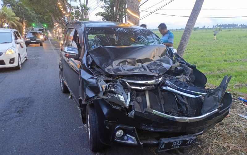 RINGSEK : Kecelakaan karambol di Jembrana. (satlantas jembrana)