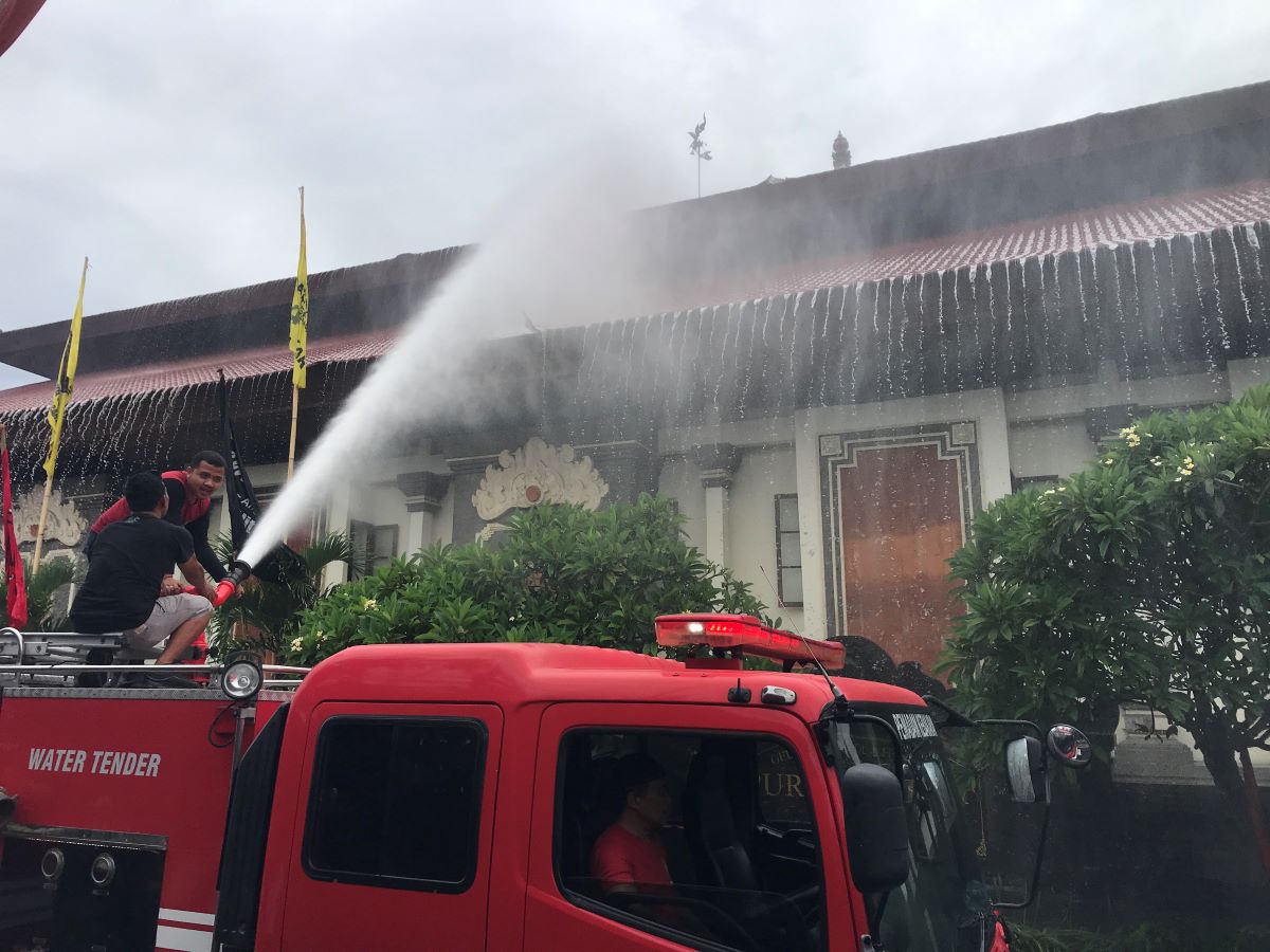GOR Purna Krida Kerobokan Kuta Utara Badung di renovasi dengan anggaran tak terduga, KONI Badung ngalah ke GOR Mengwi