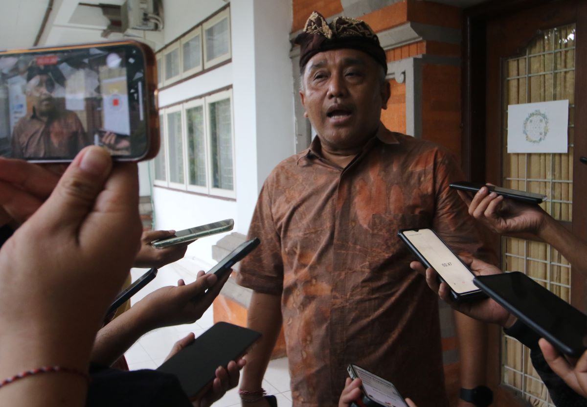 MEMBANTAH: Ketua KPU Bali I Dewa Agung Lidartawan membantah ada kecurangan dan memerintahkan PPK buka C1 ada kecurangan Pemilu 2024.
